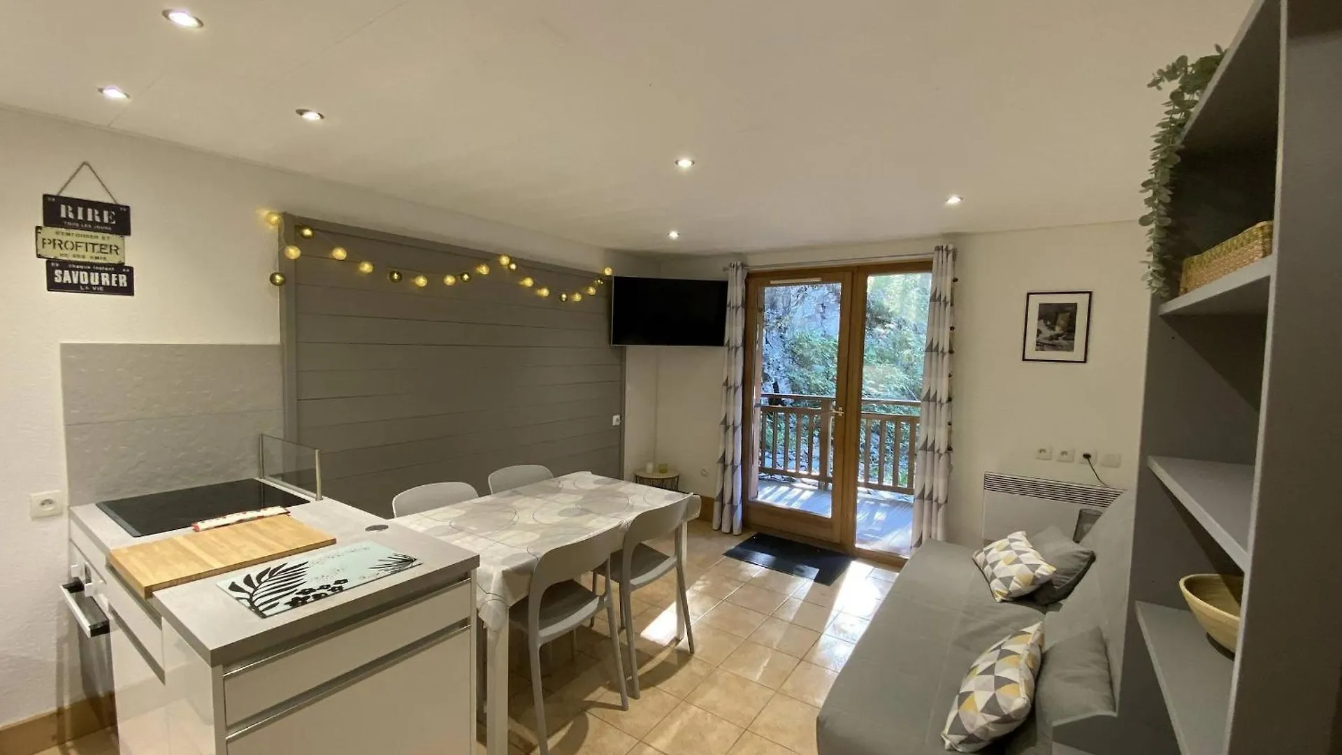 Apartment Appartement Cosy 3 Pieces, Avec Balcon Et Piscine, Proche Des Pistes Et Commodites A La Plagne Tarentaise - Fr-1-353-118 France